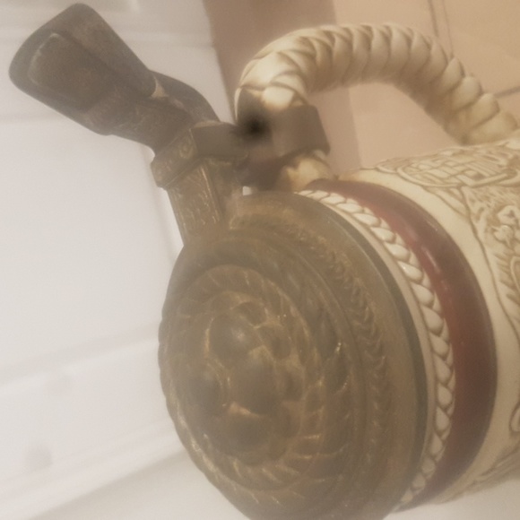 Avon vtg beer Stein - Picture 3 of 4